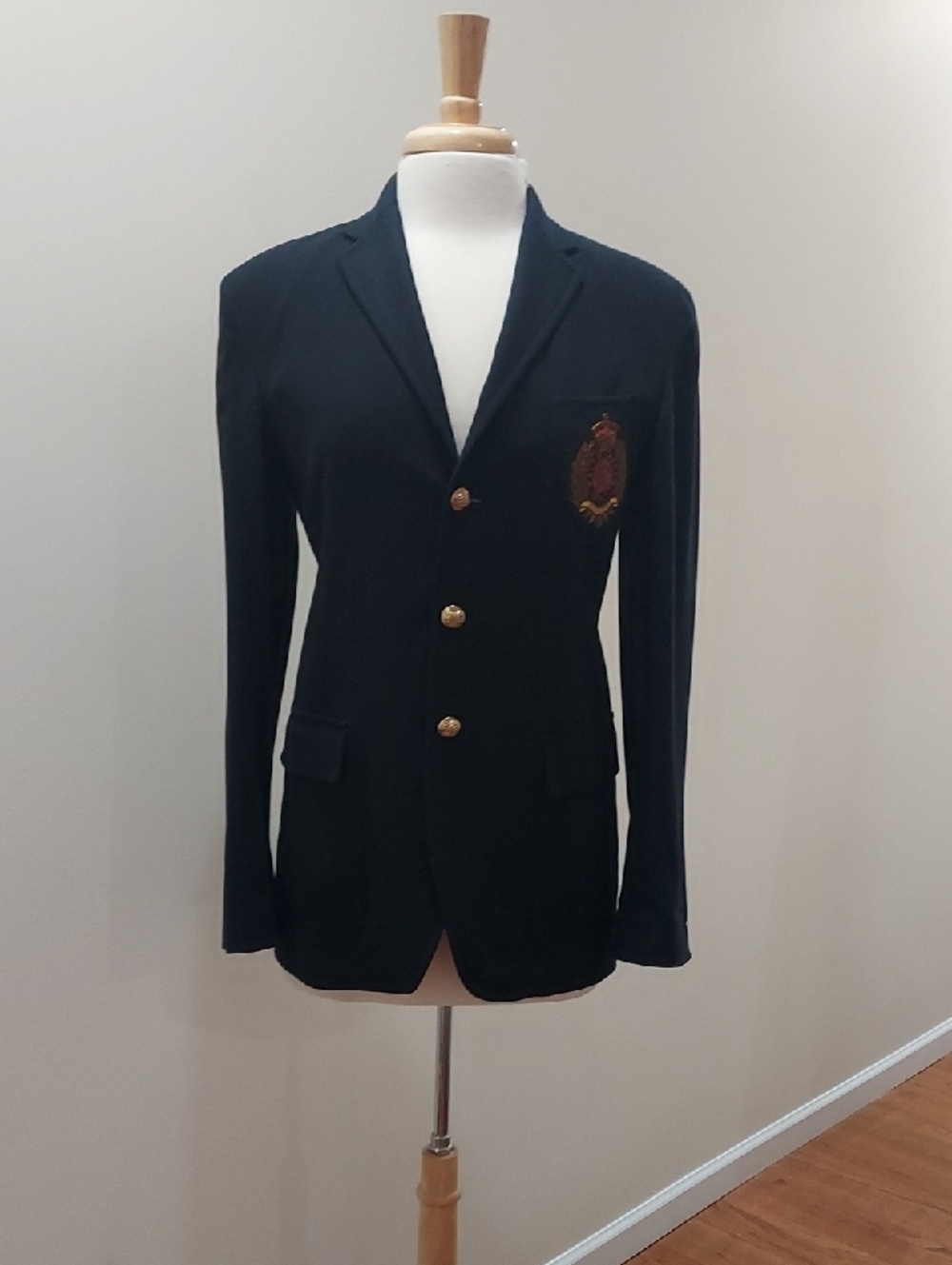 Ralph Lauren Purple Label navy blue blazer With crest